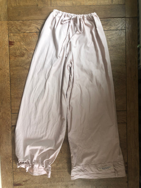 Strawberry cream linen blend women’s long bloomers (34”)